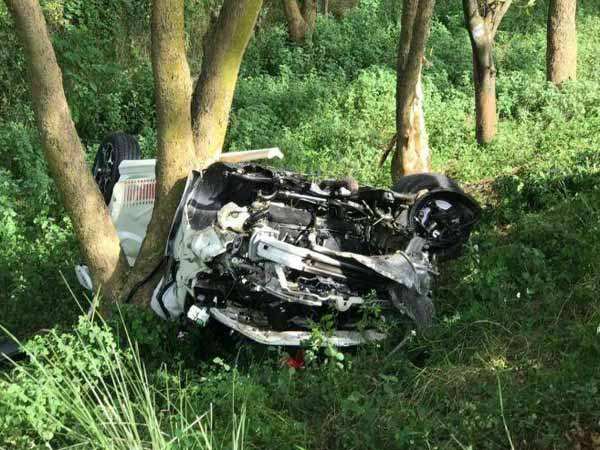 Driver Escapes Unhurt From Crashed Fiat Punto Abarth 