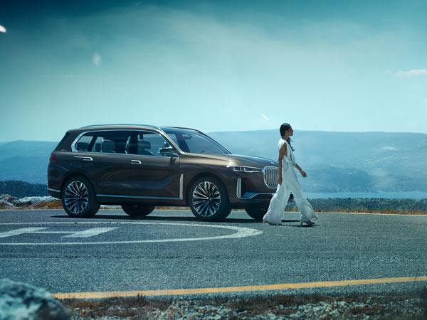 BMW X7 iPerformance Concept Revealed