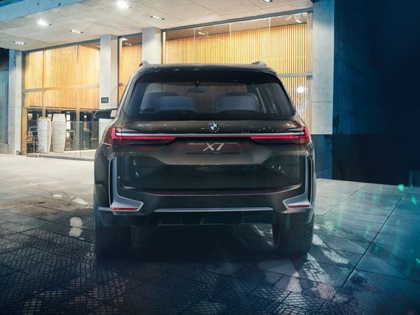 BMW X7 iPerformance Concept Revealed