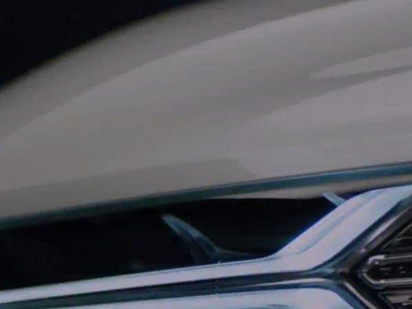 Volvo XC40 Teased; Reveal Date Confirmed