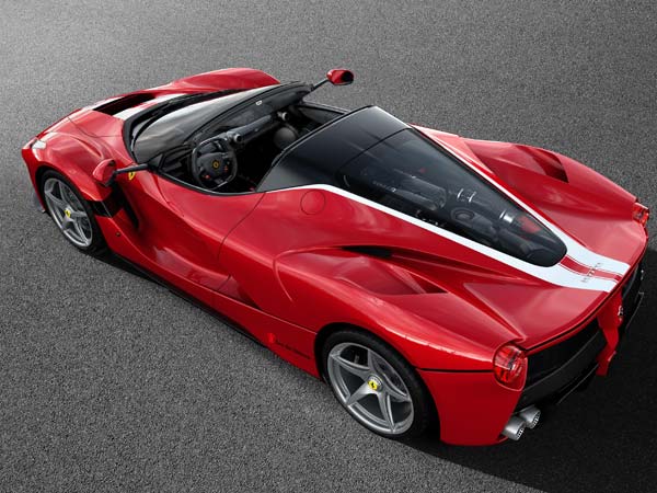 Final Ferrari LaFerrari Sells For Record $10 Million At Auction