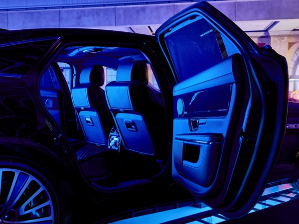 Game Of Drones: Jaguar’s Unique Way Of Showcasing The Spacious XJL