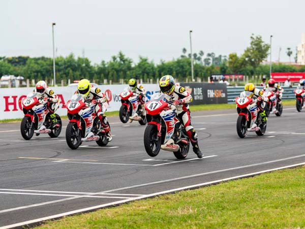 Honda Clinches Highest Victories In Round 5 Of Asia Road Racing Championship