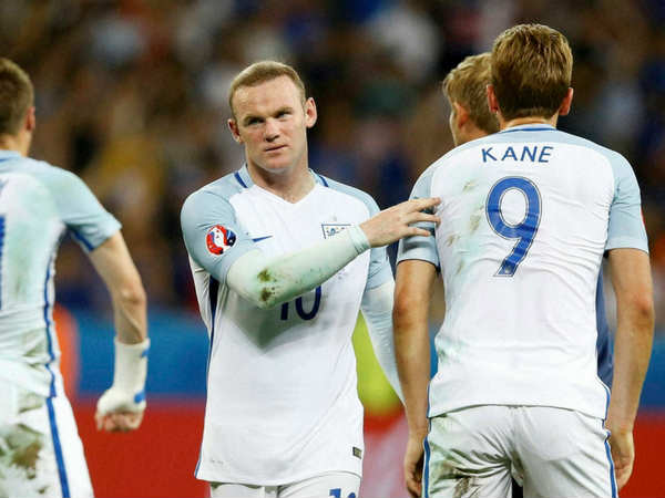 wayne rooney arrested