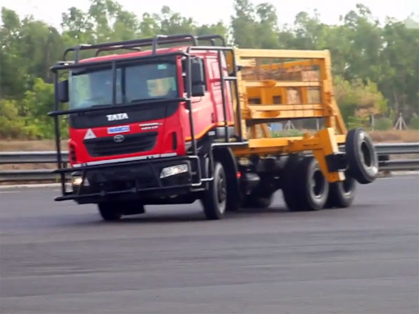 Tata Motors Becomes First OEM To Introduce ESC In Medium And Heavy CVs