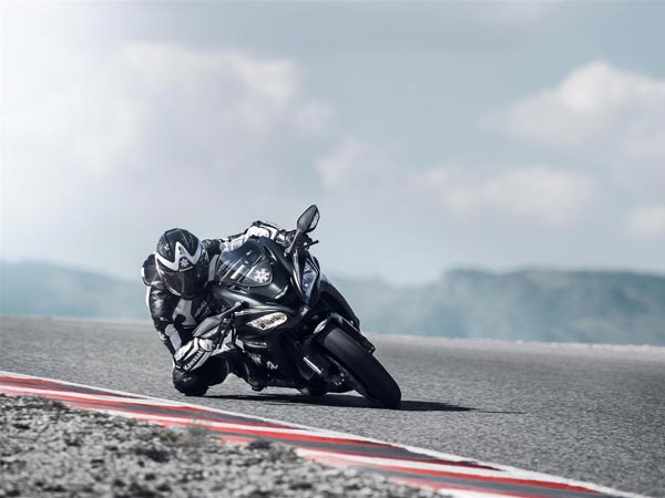 2018 Kawasaki ZX 10RR Revealed