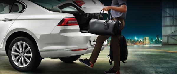 Volkswagen Passat Launched In India 