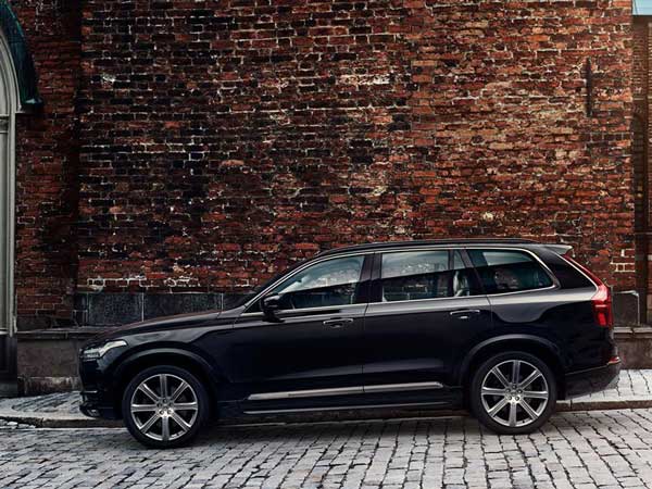 Volvo Rolls Out First ‘Made In India’ XC90 From Bangalore Plant