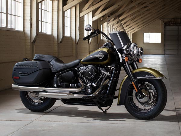 Harley-Davidson 2018 Softail Range Launched In India; Launch Price, Specifications, Features & Images