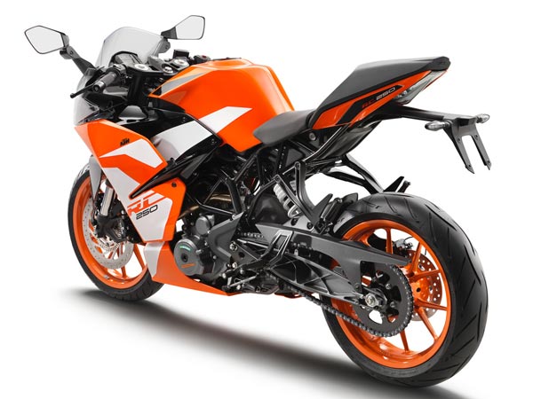 Spy Pics: KTM RC250 Spotted Testing In India