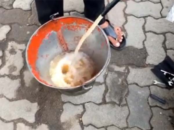 Yamaha YZF-R3 And Bajaj Pulsar Filled With Muddy Water