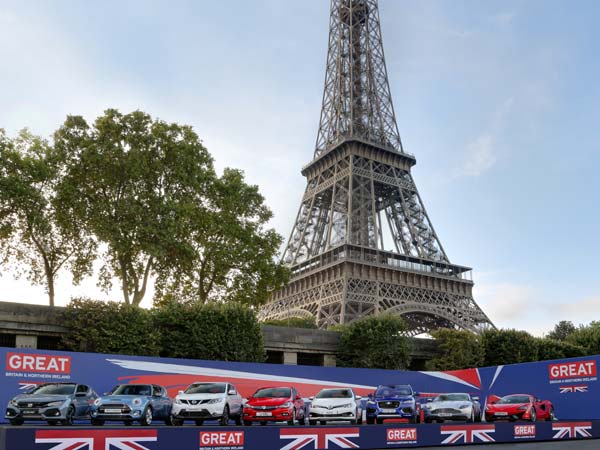Paris To Ban Petrol And Diesel Vehicles By 2030