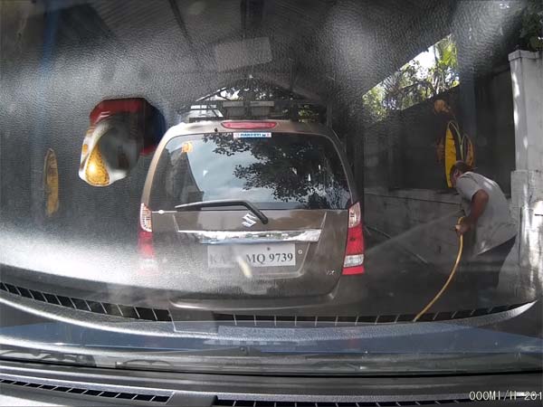 Maruti Baleno Sent For Service Gets Only A Car Wash