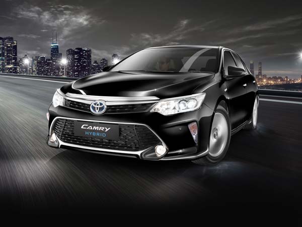 Toyota Camry Hybrid Production Stopped In India - GST To Be Blamed?