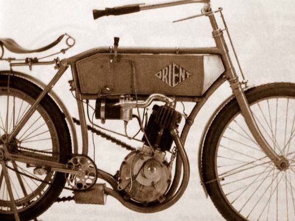 Evolution Of Motorcycles — Why Are Motorcycle Exhausts Commonly Placed On The Right Side?