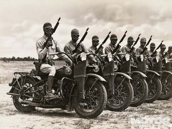 Evolution Of Motorcycles — Why Are Motorcycle Exhausts Commonly Placed On The Right Side?