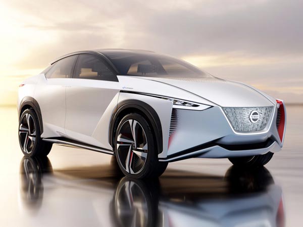 2017 Tokyo Motor Show: Nissan Crossover Concept Electric Vehicle Unveiled