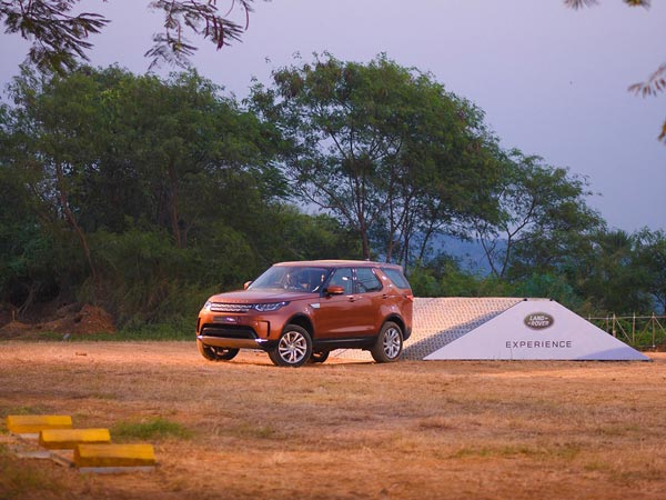 Land Rover Discovery Launched In India; Launch Price, Specifications, Features & Images