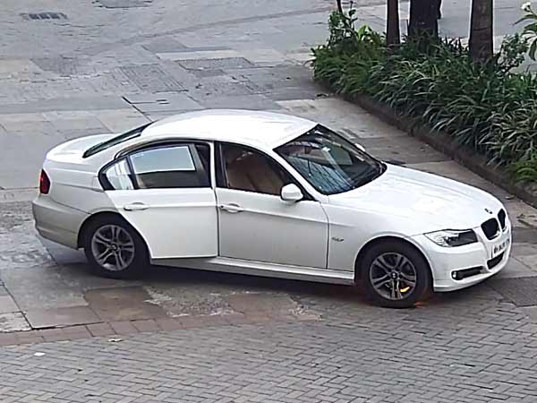 BMW 3-Series Catches Fire In Mumbai; Owner Alleges Negligence By BMW