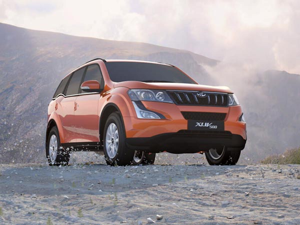 Mahindra XUV500 Petrol Unveiled In UAE; India Launch Soon
