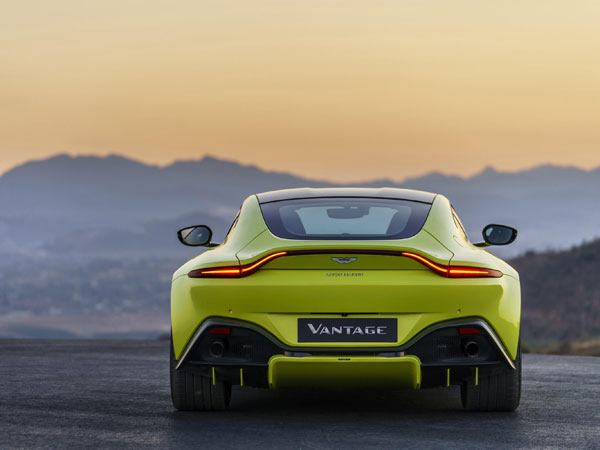 2018 Aston Martin Vantage Revealed