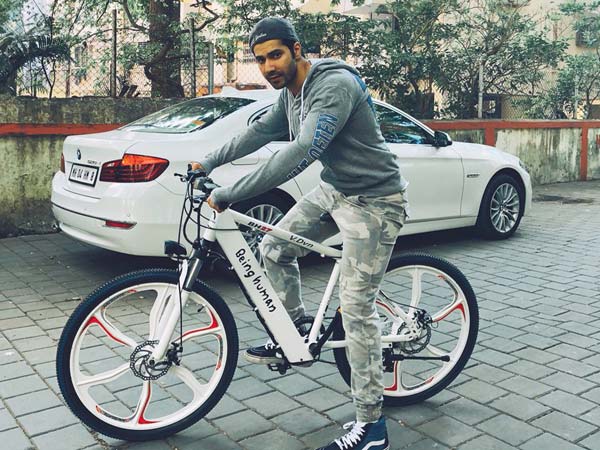 Varun Dhawan Gets Challan Form Mumbai Police