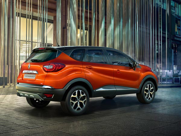 Ranbir Kapoor Promotes The New Renault Captur SUV