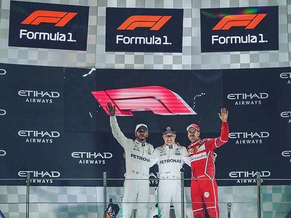 Formula One Reveals New Logo for 2018