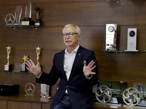 Mercedes CEO Roland Folger Plans To Launch BS-VI Products Before The Deadline