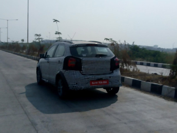 Spy Pics: Ford Figo Cross Spotted Testing In India