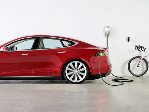 Shell To Work With Automakers On Electric Vehicle Charging