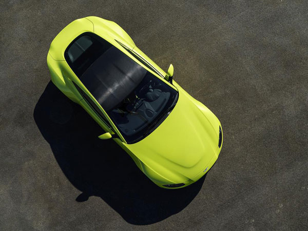 2017 Los Angeles Auto Show: 2018 Aston Martin Vantage Revealed