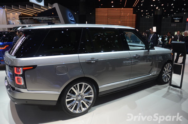 2017 Los Angeles Auto Show: New Range Rover SVAutobiography Unveiled 