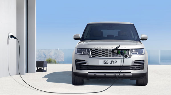 2017 Los Angeles Auto Show: Range Rover P400e Plug-In Hybrid Revealed
