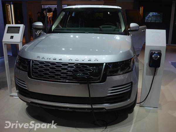 2017 Los Angeles Auto Show: Range Rover P400e Plug-In Hybrid Revealed