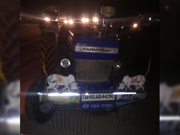 XUV500 Vs Tractor - Mahindra Impresses With Good Build Quality