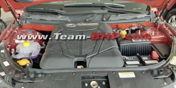Spy Pics: Mahindra XUV500 Petrol Engine Revealed