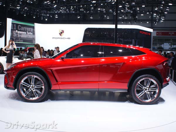 Lamborghini Urus World Premiere Details