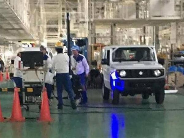 2018 Suzuki Jimny Spied In Japan; Facts, Rumours And Images.