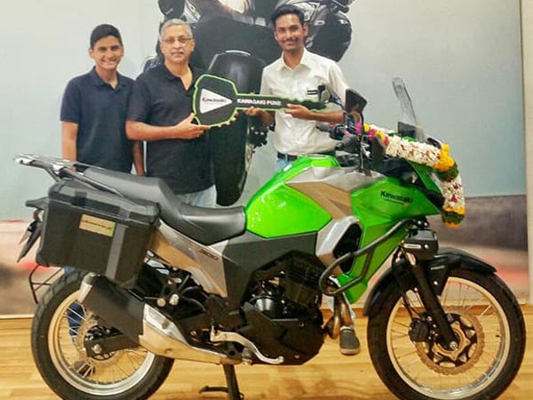 India’s First Kawasaki Versys X-300 Delivered In Pune