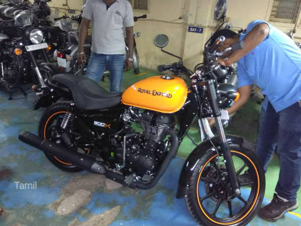 Royal Enfield Thunderbird 500X Spotted At Dealership