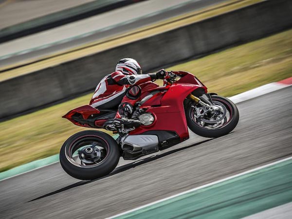 Top 10 Bike Launches To Watch Out In 2018; Modern Classic, Premium, Sports & Adventure Bikes