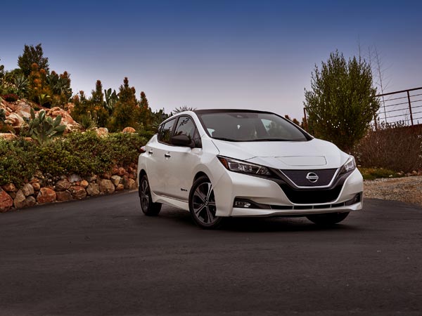 Nissan Leaf Grand Touring Concept Revealed