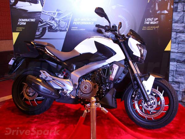 2018 Bajaj Dominar 400 Spotted At Dealership