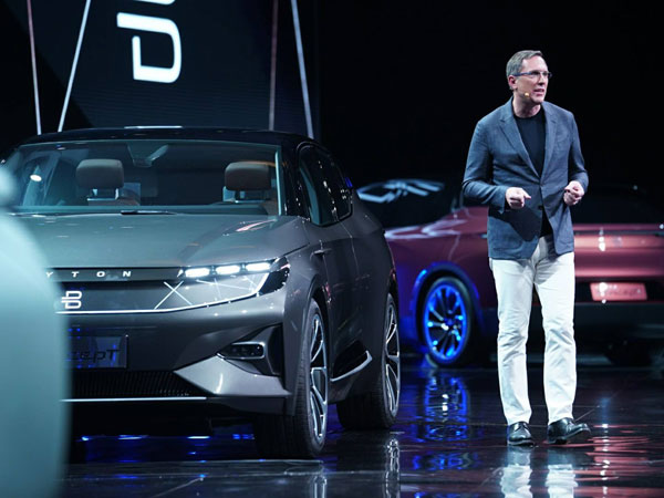 CES 2018: Byton Concept Electric SUV Unveiled