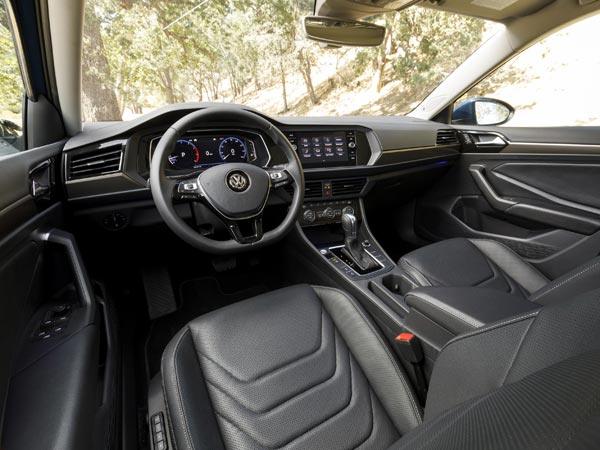 2018 Detroit Auto Show: Volkswagen Jetta Unveiled; Specifications, Features & Images