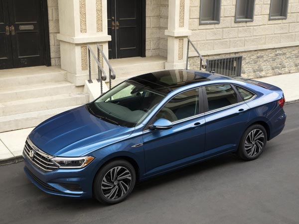2018 Detroit Auto Show: Volkswagen Jetta Unveiled; Specifications, Features & Images
