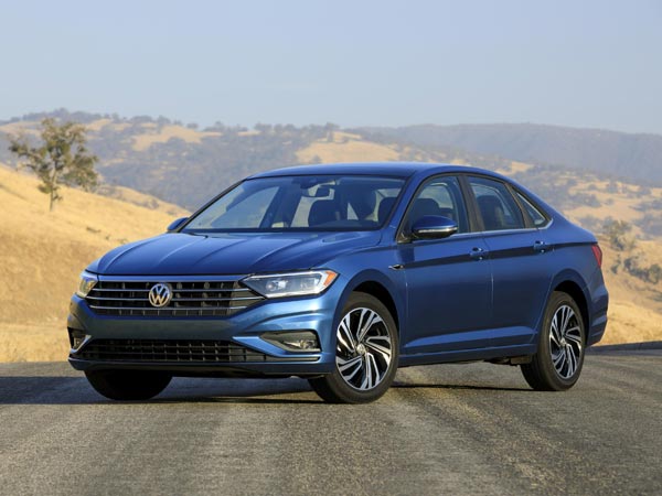 2018 Detroit Auto Show: Volkswagen Jetta Unveiled; Specifications, Features & Images