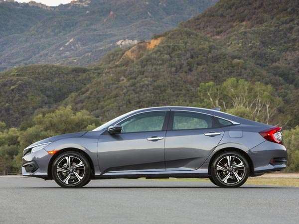 Auto Expo 2018: Honda To Showcase Civic Sedan And CR-V SUV