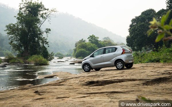 Review: Datsun redi-GO 1.0 AMT First Drive